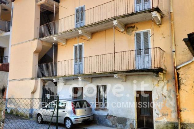 Villa di 160 m² con più di 5 locali in vendita a Mesenzana - Foto 3