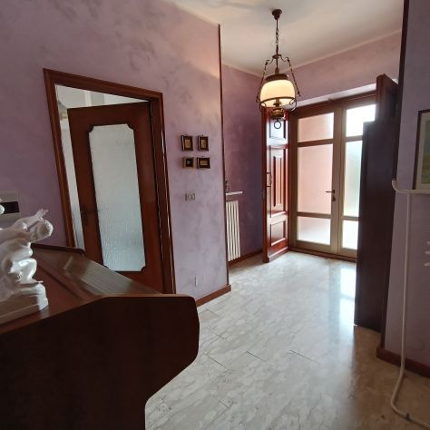 SAN MAURO AMPIO ALLOGGIO IN VILLA CON GIARDINO PRIVATO - Foto 5