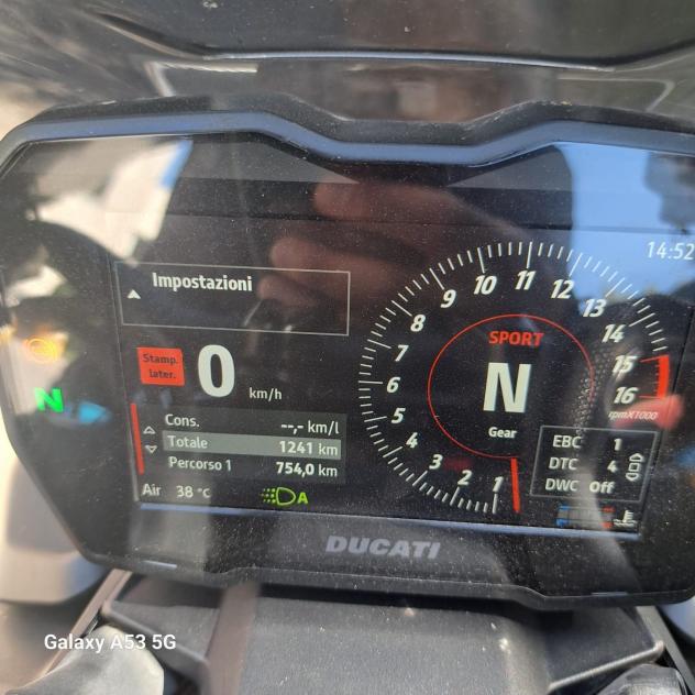 Ducati Streetfighter V4 SP 2 - Foto 8