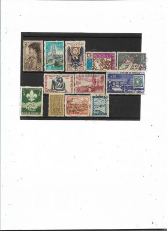 1922/1985 N 12 FRANCOBOLLI AUSTRIA E FRANCIA SOTTODESCRITTI