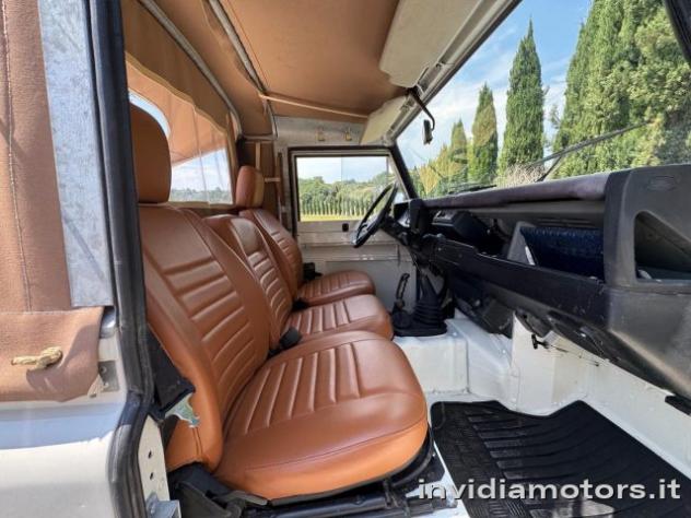 LAND ROVER Defender 90td Pick-Up RESTAURO PERSONALIZZATO rif. 23860123 - Foto 10