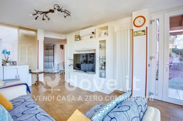 Villa di 500 m² con più di 5 locali in vendita a Maccagno con Pino e Veddasca - Foto 4