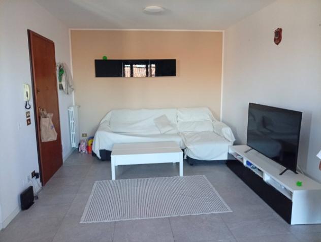 Appartamento di 90 m² con 3 locali e box auto doppio in vendita a Novi di Modena
