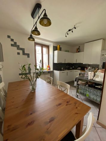 Sumirago - appartamento completamente ristrutturato su 2 piani - Foto 5