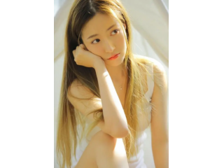 Massaggi - benessere Susegana - 3393242188 Conegliano nuovo massaggiatrice molto bella e brava . massaggi super