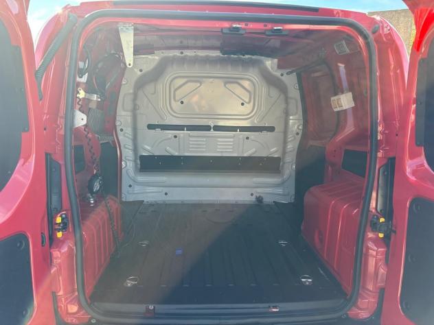 Fiat Fiorino 1.3 MJT 95CV SX - 2016 57.000km - Foto 10