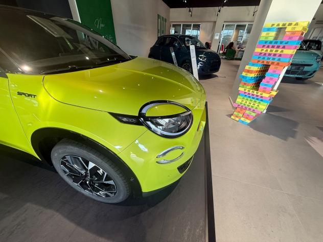 FIAT 600 1.2 Hybrid 145cv Sport Edizione milanco Cortina 26 - Foto 7