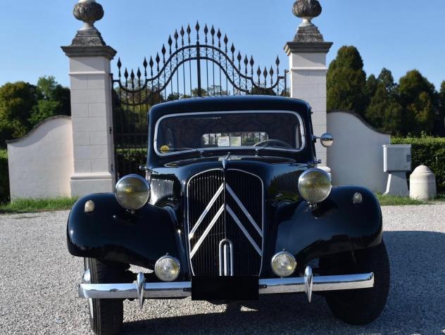 BELLISSIMA CITROEN TRACTION AVANT 11 B (D) FAMILIARE 8 POSTI