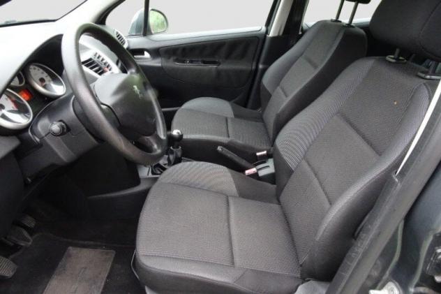 Peugeot 207 1.4 HDi 70CV FAP 5p. X Line - Foto 9