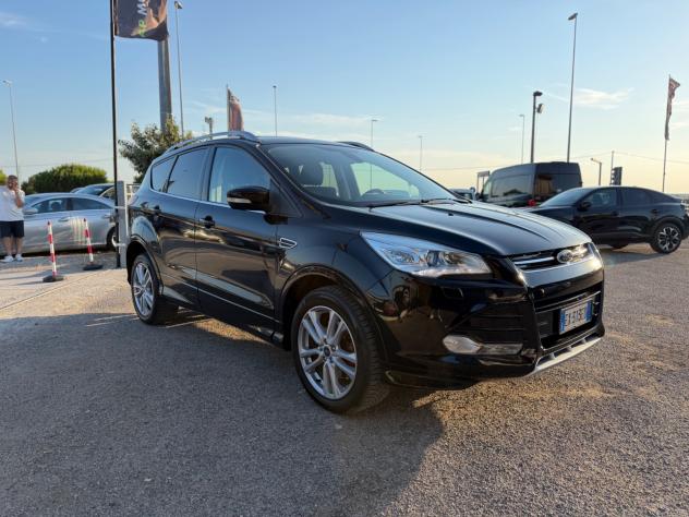 Ford Kuga 2.0 TDCI 180 CV S&S 4WD Powershift Titanium X - Foto 2
