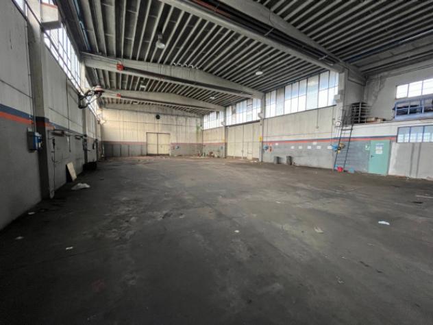 Immobile di 1700 m² con 3 locali in affitto a San Zeno Naviglio - Foto 11
