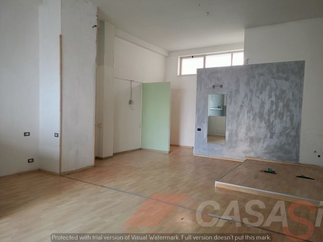 LOCALE IN AFFITTO - Foto 3