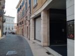Negozio affitto Verona Centro Via Oberdan
