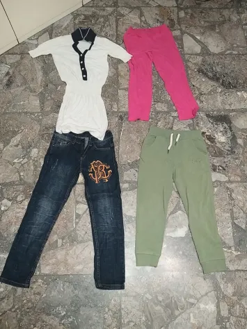 lotto vestiti bambina 6 anni. 1 jeans Roberto cavalli originale 1 pantalone tuta - Foto 7