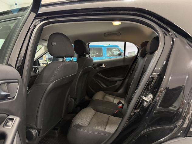 Mercedes-Benz GLA GLA 200 d - Foto 8