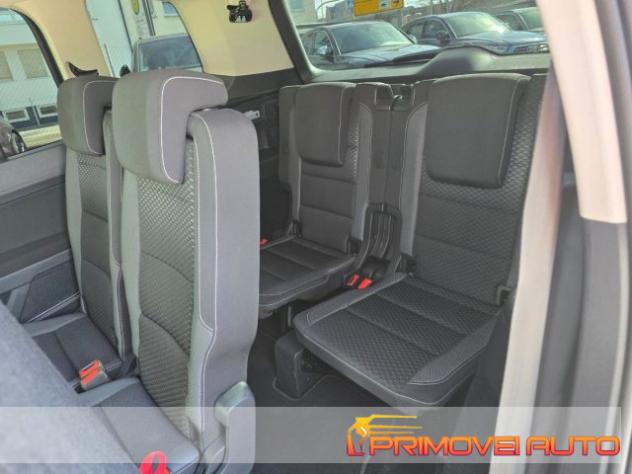 VOLKSWAGEN Touran 2.0 TDI 150 CV SCR DSG Active rif. 22138449 - Foto 5