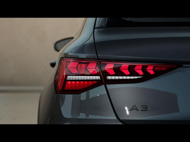 Audi A3 ALLSTREET Audi allstreet Identity Contrast TDI 110 kW S tronic - Foto 7