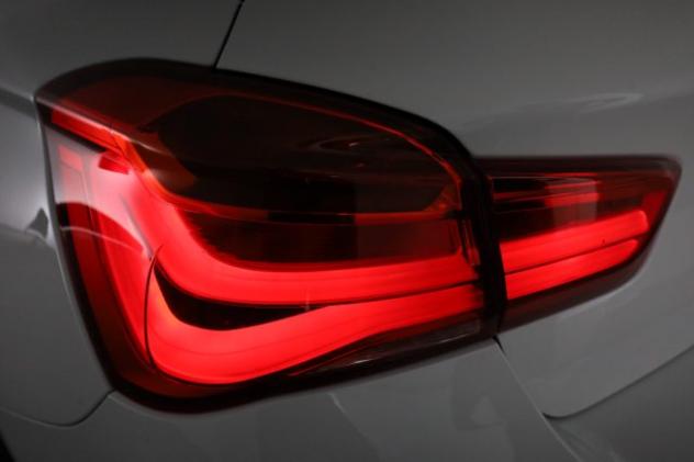 BMW 118 Serie 1 d 5p. Msport rif. 23975453 - Foto 10