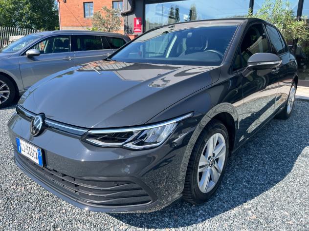 Volkswagen Golf 1.0 TSI EVO Life DSG