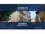 Immobile in asta di 132 m² con più di 5 locali e box auto in vendita a Teramo