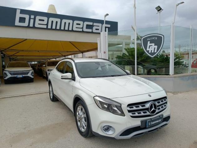 MERCEDES-BENZ GLA 180 d Premium rif. 24208405