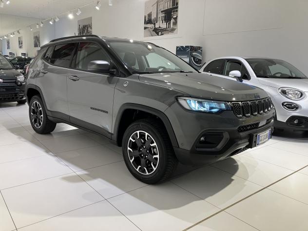 Jeep Compass 4xe 1.3 T4 PHEV 240cv Trailhawk 4xe Auto - Foto 4