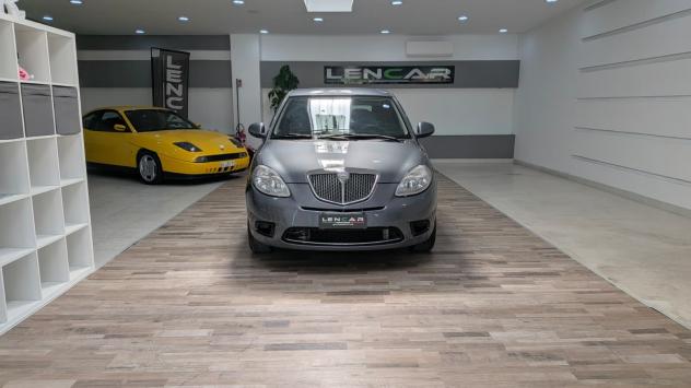 Lancia Ypsilon 1.2 Platino - Foto 2