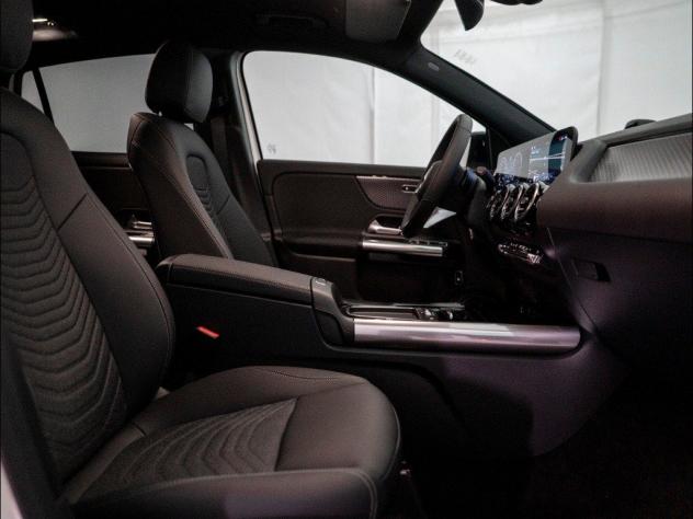 Mercedes-Benz GLA GLA 200 d Progressive Extra - Foto 9