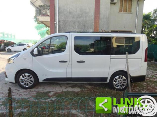 RENAULT Trafic INTENS L1 T27 1.6 dCi Twin Turbo 125cv S&S Euro rif. 24043902 - Foto 2