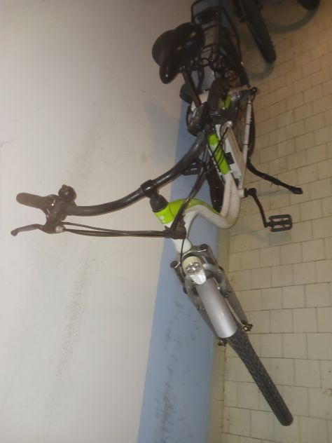 Bicicletta elettrica da 26 " funzionante - Foto 2