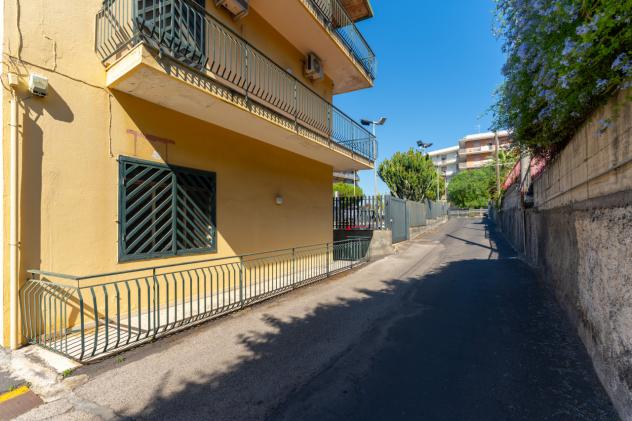 Palazzo / Edificio in vendita a Catania - Foto 2
