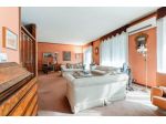 Appartamento di 182 m² con 5 locali e box auto in vendita a Milano