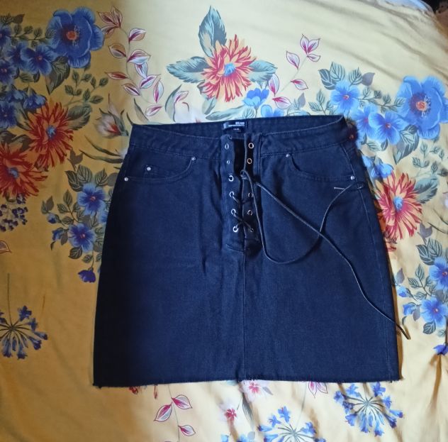 Zuiki minigonna nera in denim