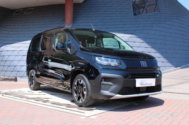FIAT Qubo L 1.5 Diesel 130 Cv At8 7 posti La Prima - Foto 2