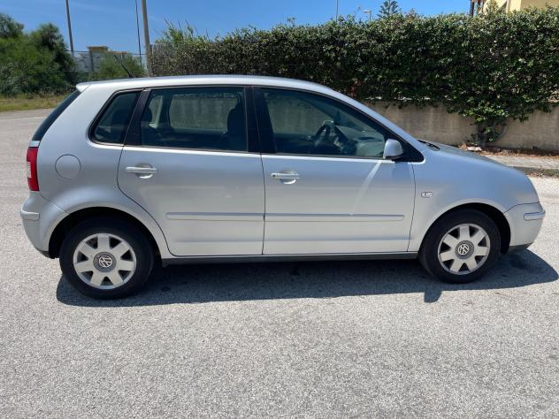 Volkswagen Polo 1.4/69CV TDI 5p. Comfortline - Foto 4