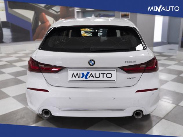 BMW 118 d Luxury Auto - Foto 4