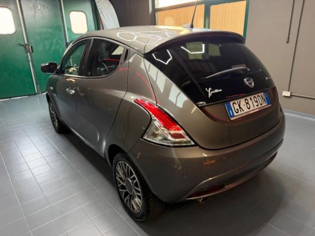 LANCIA Ypsilon 1.0 FireFly 5 porte S&S Hybrid Gold rif. 24129943 - Foto 9