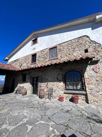 Casa singola in vendita a Magliano - Fivizzano 300 mq Rif: 1100324