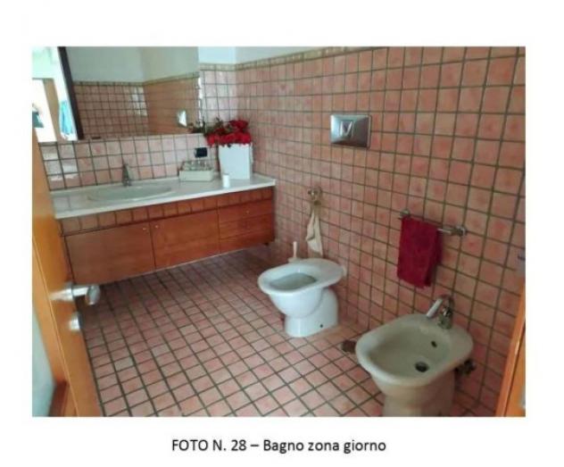 Immobile in asta di 353 m² con più di 5 locali in vendita a Marcianise - Foto 16