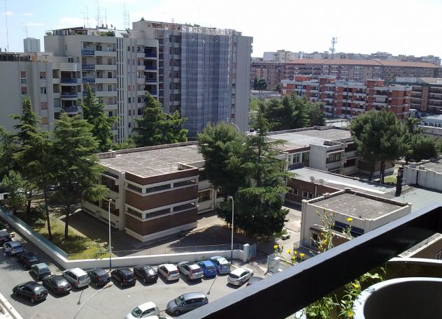 TARANTO ARREDATO TRANSITORIO CENTRALE POSTO AUTO PRESTIGIOSO LUMINOSO - Foto 2