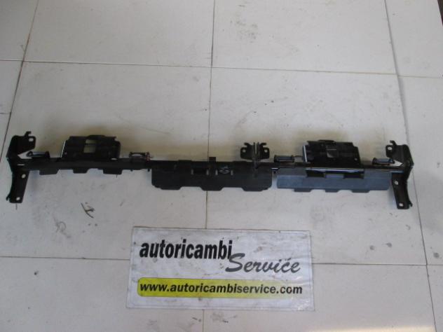 73705B1020 AGGANCIO SUPPORTO SEDILE POSTERIORE SDOPPIATO DAIHATSU SIRION 1.3 B 64KW AUT 5P (2005) RICAMBIO USATO