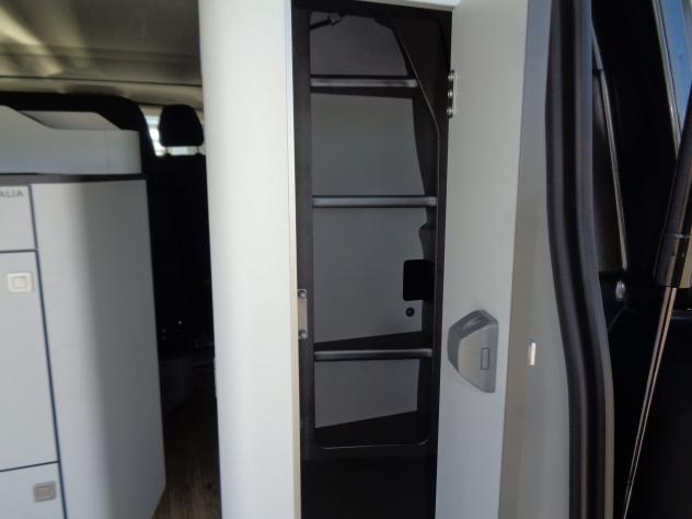 Ford Transit Custom 320 2.0 EcoBlue 170CV aut. PC-TN Nugget Tit. - Foto 10