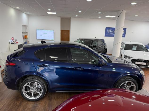ALFA ROMEO STELVIO 2.9 V6 Bi-Turbo 510CV QUADRIFOGLIO - Foto 10