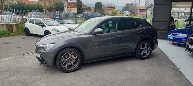 Alfa Romeo Stelvio 2.2 Turbodiesel 150 CV AT8 RWD Executive - Foto 4