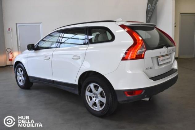VOLVO XC60 DRIVe Kinetic rif. 24016355 - Foto 6