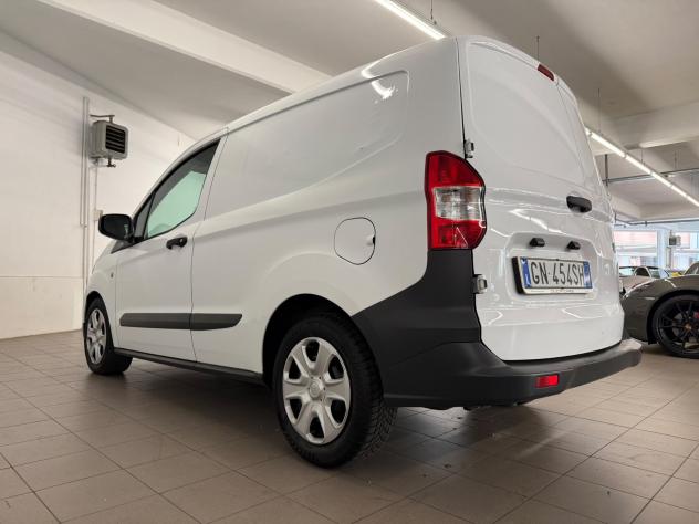 Ford Courier 1.5 TDCi 75 cv Trend - Foto 3