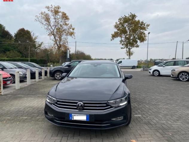VOLKSWAGEN Passat Variant 2.0 TDI SCR EVO DSG Business rif. 23927010 - Foto 3