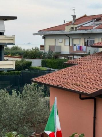 Appartamento in vendita a Marina di Carrara - Carrara 80 mq Rif: 1339889 - Foto 2