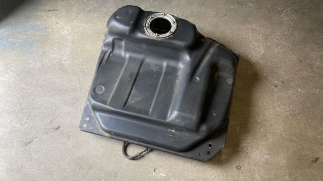 Serbatoio carburante Mercedes Classe A150 w169 del 2007 (A1694701701)