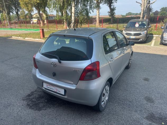 Toyota Yaris 1.0 5 porte - Foto 3